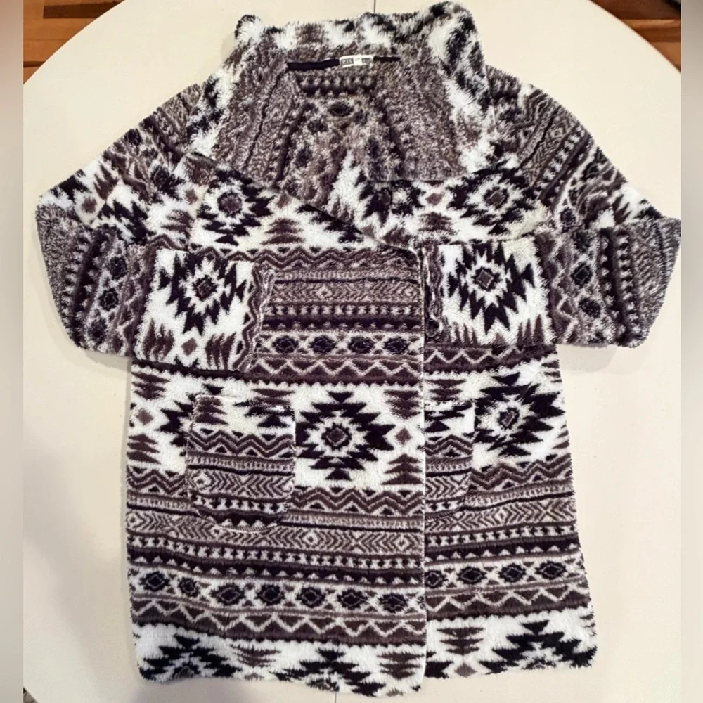 P.J. Salvage | The Cozy Cardigan. Size: L - Picture 4 of 7